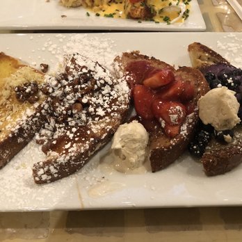Batter & Berries - French Toast Flight - Pecan one was my fave! - Breakfast & Brunch Near Me - Chicago, Illinois