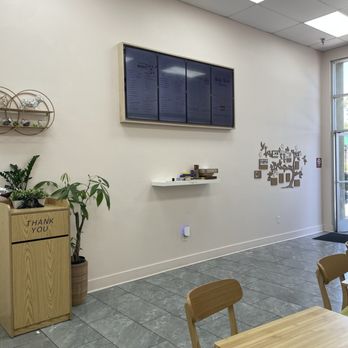 Sweet Smiles Tea - Inside - Bubble Tea Near Me - American Canyon, California