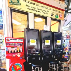 Slots, but not working.