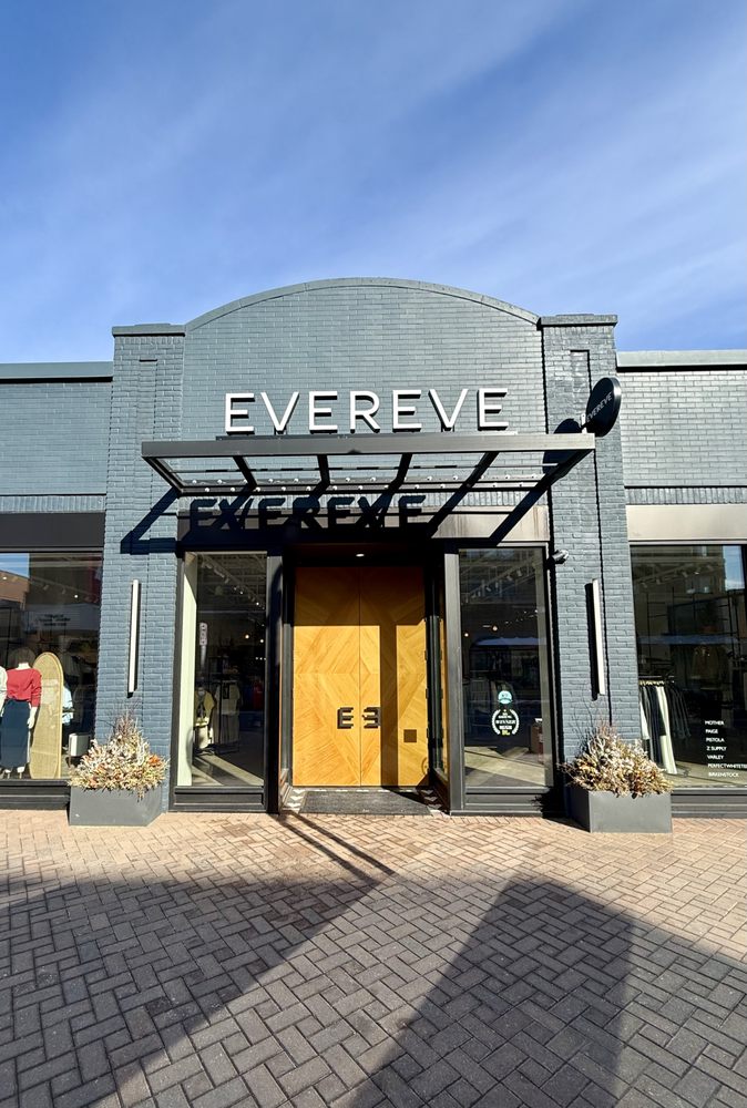 Evereve Logo