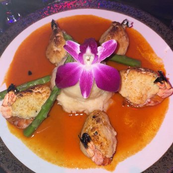 Bonao Restaurant - The Camarones Reventados - Spanish Near Me - Brooklyn, New York