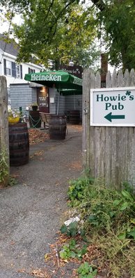 Howie's Pub by null