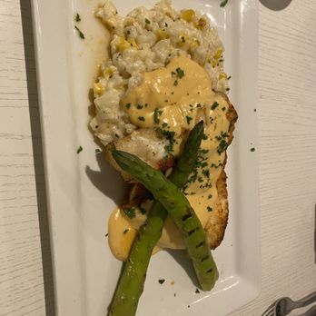 Noah Grant's - Blackened grouper - Sushi Bars Near Me - Zionsville, Indiana