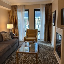 Specially Designed Travel - L'Hermitage Hotel