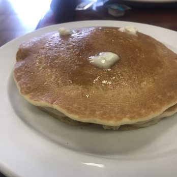 Hot Pancakes - Even the pancakes were good - Breakfast & Brunch Near Me - Richardson, Texas
