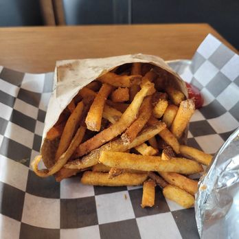 Sundaze Burgers - Seasoned Fries - 5 stars all day - Burgers Near Me - Poughkeepsie, New York Sundaze Burgers - Seasoned Fries - 5 stars all day - Burgers Near Me - Poughkeepsie, New York