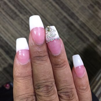 Mavana - Nails done by Ms. Tina - Waxing Near Me - Bowie, Maryland