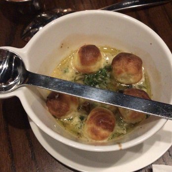Birmingham Pub - Escargot - Gastropubs Near Me - Birmingham, Michigan Birmingham Pub - Escargot - Gastropubs Near Me - Birmingham, Michigan
