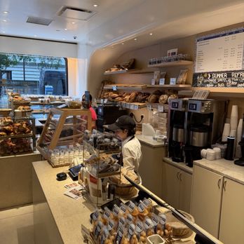 Heritage Grand Bakery - Bakeries Near Me - New York, New York