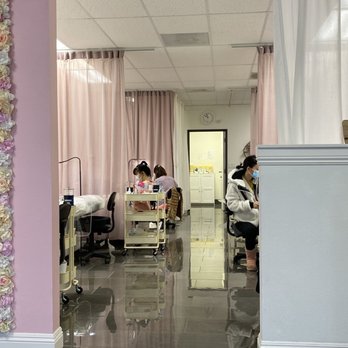 Princess Lash - Chino - Ladies at work - Eyelash Service Near Me - Chino, California Princess Lash - Chino - Ladies at work - Eyelash Service Near Me - Chino, California