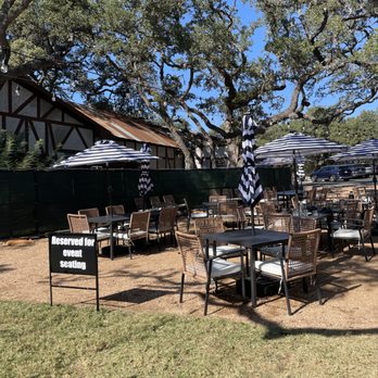 Twine Bulverde - Outdoor seating - Wine Bars Near Me - Bulverde, Texas