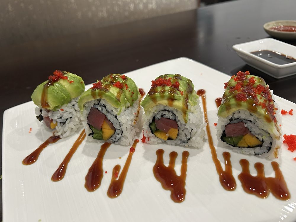 XiXi Hibachi & Sushi Logo