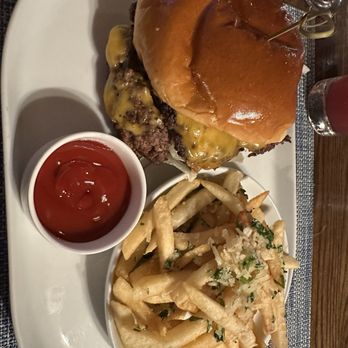 Bistro 101 - American Near Me - Rohnert Park, California Bistro 101 - American Near Me - Rohnert Park, California