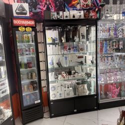 Bongs, hookahs, the pivot Puffco all the products off of Puffco at a good price