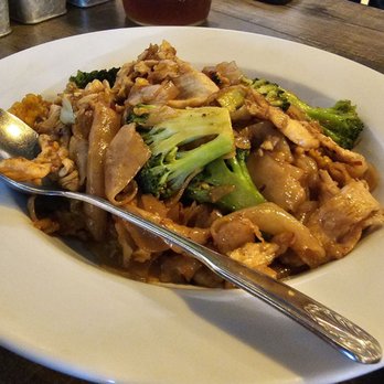Tho One Thai Eatery - Thai Near Me - La Verne, California
