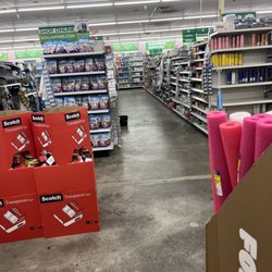 Dollar Tree - Aisle