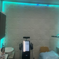 Face and Body Sculpt Studio NJ - Soothing lighting and state-of-the-art equipment in our beautiful Face and Body Sculpt Studio.