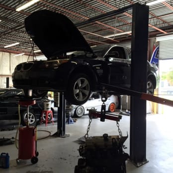 Brewster Motor Werks - Very busy today thanks for everyone's business helping keep Brewster Motor WerKs alive and strong! - Auto Repair Near Me - Tampa, Florida Brewster Motor Werks - Very busy today thanks for everyone's business helping keep Brewster Motor WerKs alive and strong! - Auto Repair Near Me - Tampa, Florida