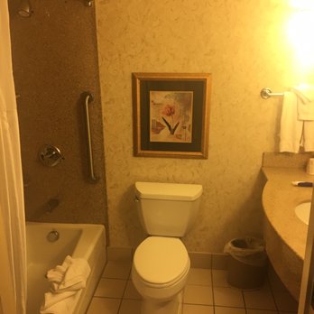 Hilton Garden Inn Corvallis - Decent bathroom - Hotels Near Me - Corvallis, Oregon Hilton Garden Inn Corvallis - Decent bathroom - Hotels Near Me - Corvallis, Oregon