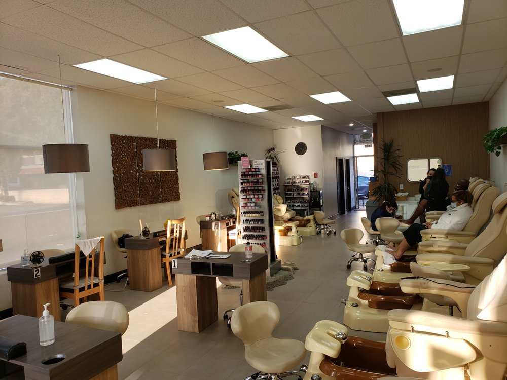 Elegant Nails & Spa