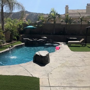 Custom Built Pools and Spas - Pool & Hot Tub Service Near Me - Fontana, California