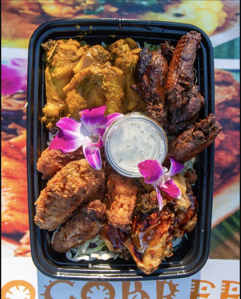 Cocobreeze Caribbean Restaurant And Bakery 