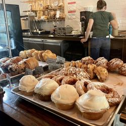 Phlour Bakery & Cafe