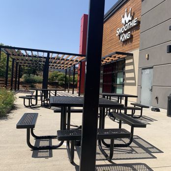 Jimmy John’s - Outdoor seating also had unshaded seating shared with smoothie king. - Sandwiches Near Me - Fort Collins, Colorado Jimmy John’s - Outdoor seating also had unshaded seating shared with smoothie king. - Sandwiches Near Me - Fort Collins, Colorado