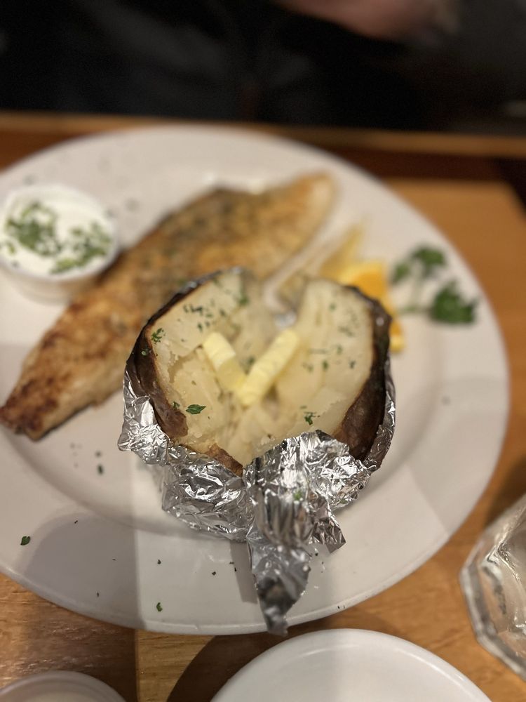 Judi’s Restaurant & Lounge