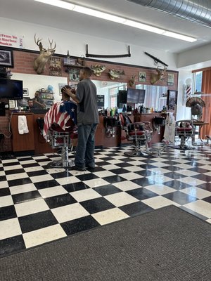 Bob’s Barber Shop