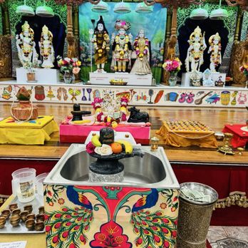 Shree Swaminarayan Temple - Hindu Temples Near Me - Palatine, Illinois Shree Swaminarayan Temple - Hindu Temples Near Me - Palatine, Illinois