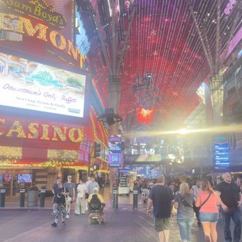 Fremont Street Experience - Bars Near Me - Las Vegas, Nevada Fremont Street Experience - Bars Near Me - Las Vegas, Nevada