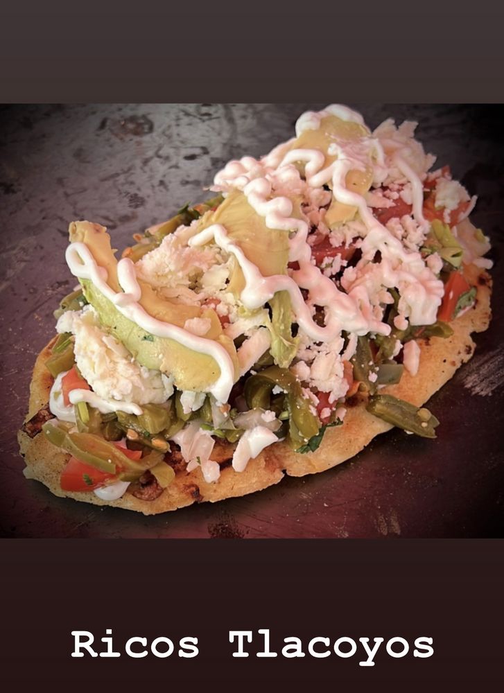 Mexican Cuisine Table