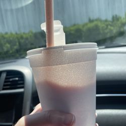 Apple-cherry milkshake