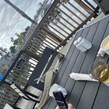 Barefoot Bar & Grill - New American Near Me - San Diego, California