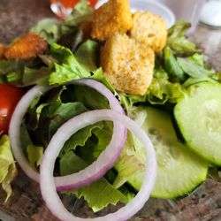 Huck Finn's On the Water - Tossed salad