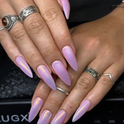 Elegance Nails & Spa - Chrome design
