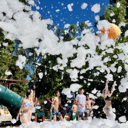 Epic Fun Foam Party - Volleyball foam party style