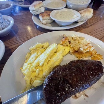 Cracker Barrel Old Country Store - Southern Near Me - Mesa, Arizona