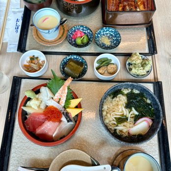 Rinka - Top: Grilled Eel & Seafood Jewelry Box Bottom: Seafood Chirashi - Japanese Near Me - Honolulu, Hawaii