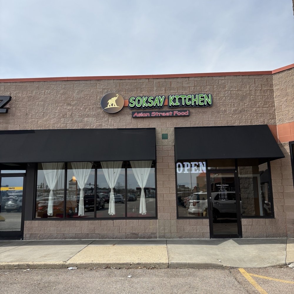Soksay Kitchen - Outside - Thai Near Me - St. Charles, Illinois Soksay Kitchen - Outside - Thai Near Me - St. Charles, Illinois