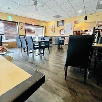 Plum House Restaurant