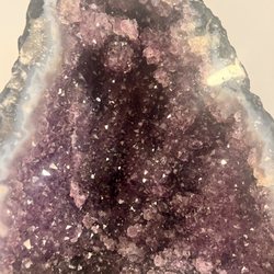 Psychic Donna - Amethyst