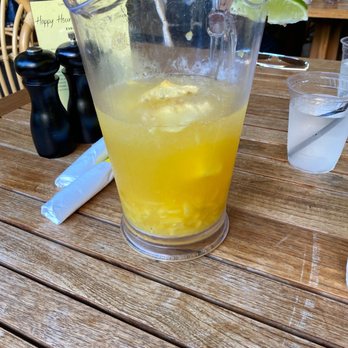 Limonada Bar + Brunch - Pineapple peach pitcher - Breakfast & Brunch Near Me - Miami Beach, Florida Limonada Bar + Brunch - Pineapple peach pitcher - Breakfast & Brunch Near Me - Miami Beach, Florida