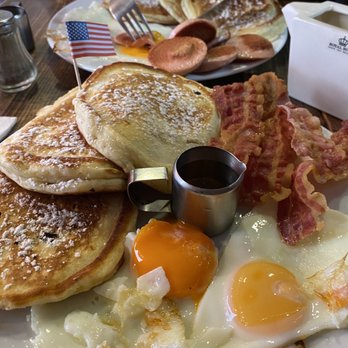 Mr. Pancake - My amazing, stick to your ribs  breakfast. - Pancakes Near Me - Munich, BY