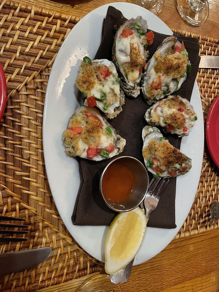 HogsHead Kitchen and Wine Bar