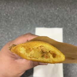 Empanada criolla $3 and really delicious