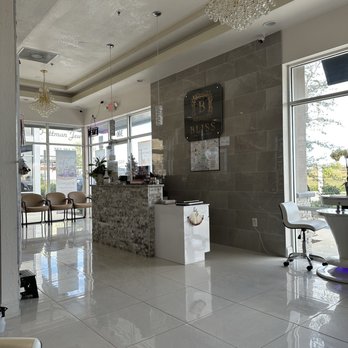Bliss Nail Lounge - Nail Salons Near Me - Clermont, Florida