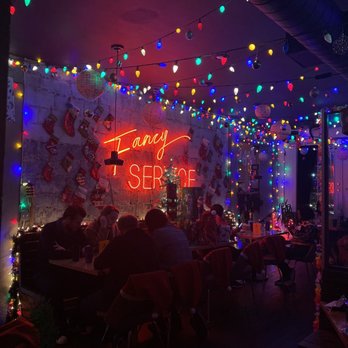 Bon Ton - Sippin Santa - Cajun/Creole Near Me - Atlanta, Georgia