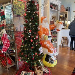 Yankee Girl Antiques - December 2022